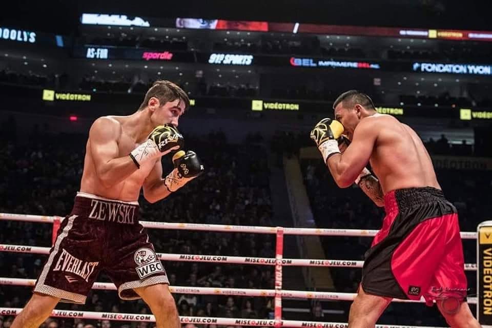 Combate de boxeo de la trayectoria del coach